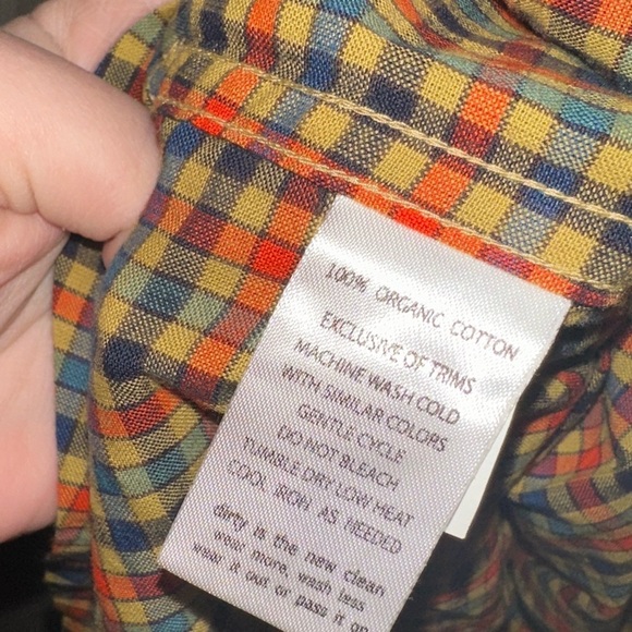 NWT Toad&Co Airscape Red and Green Casual plaid Button Down Shirt M - Picture 7 of 8
